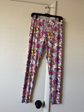 Pink Hello Kitty pajama pants size S/M